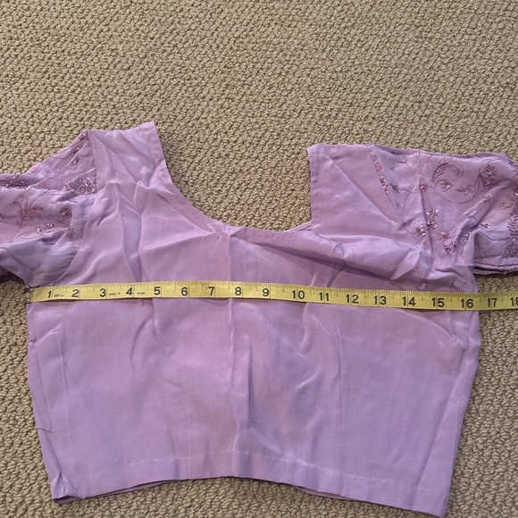 Light Purple Crepe De Chine Silk Saree - Picture 5 of 7